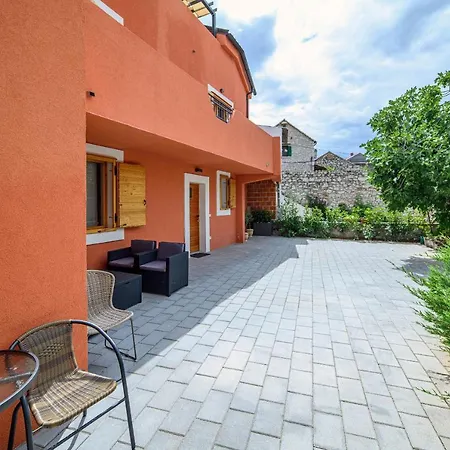 Apartamento Orsula Near Old Town *