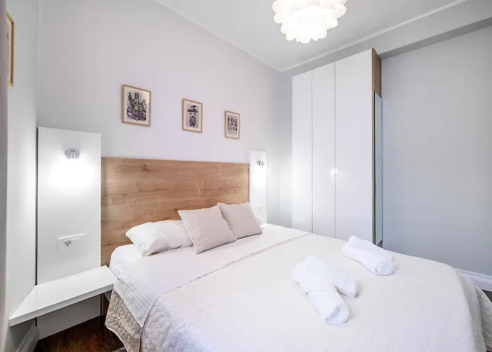 Apartman Orsula Near Old Town